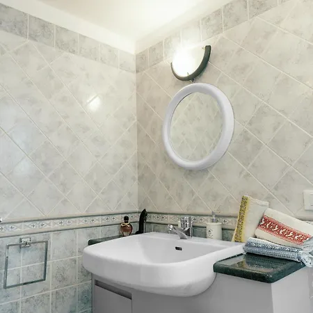 Rosa Private Jacuzzi With Sea View فيلة